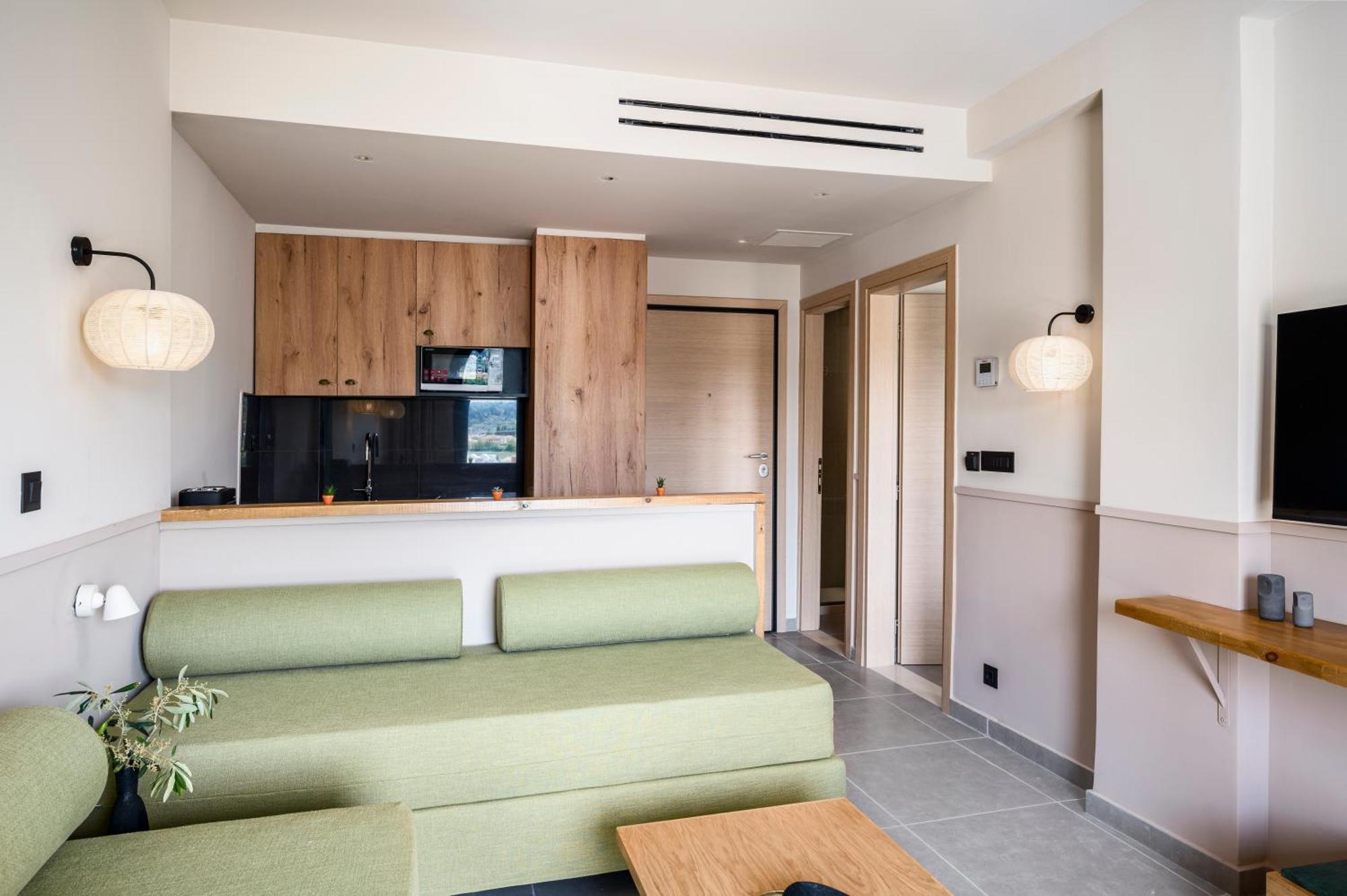 Loadstar Rooms & Suites Kontokali Bagian luar foto